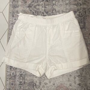 Women's White Shorts